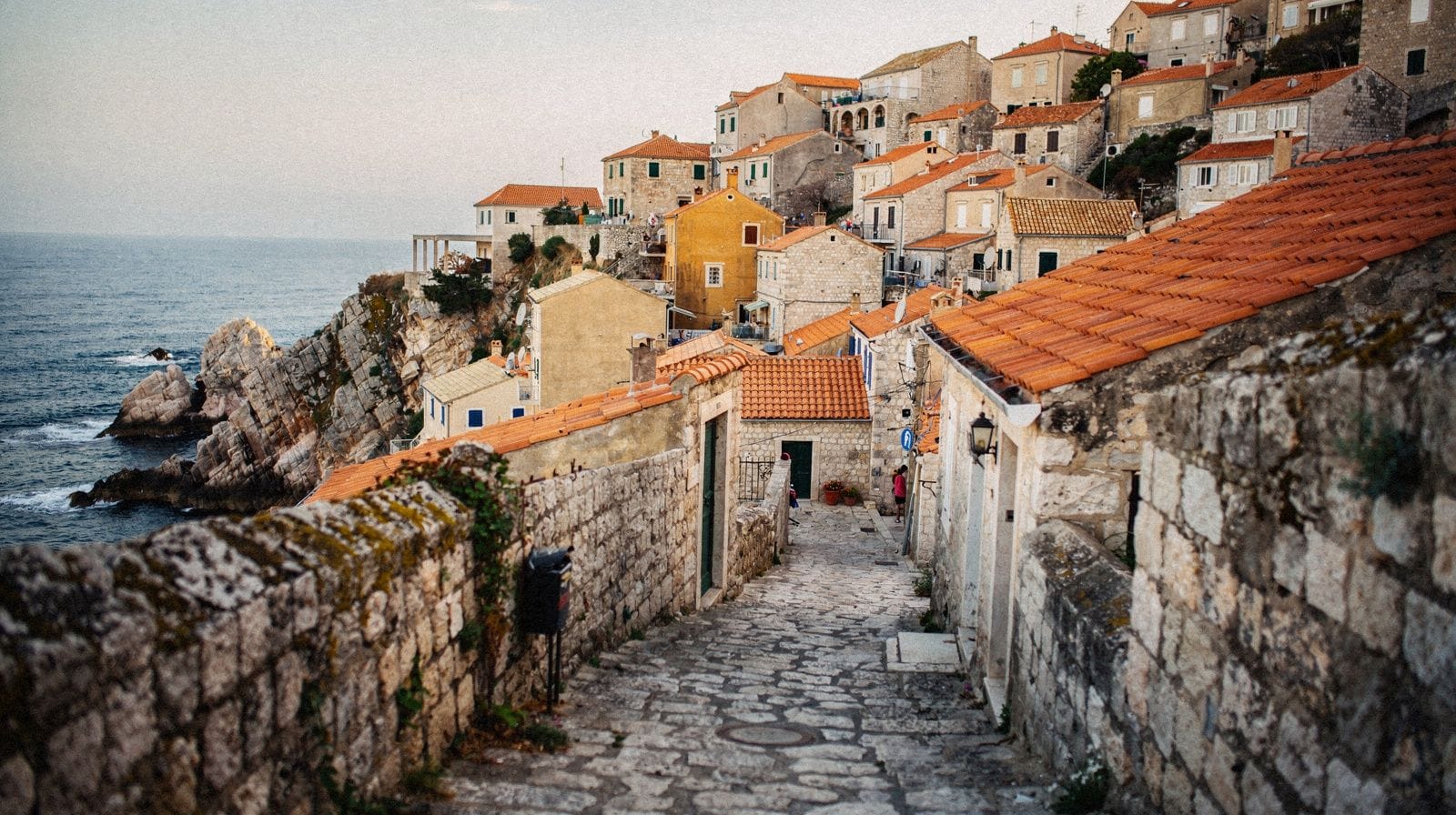 Pueblos encaramados detrás de la Riviera: Saint-Paul-de-Vence, Vence y Grasse