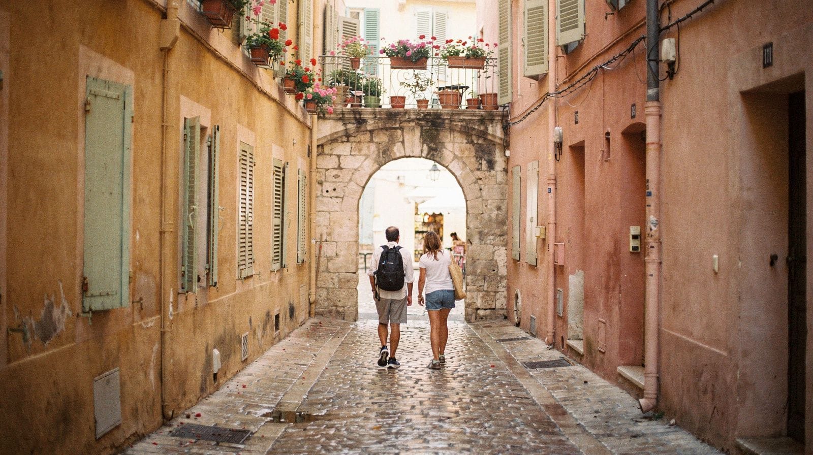 Recorridos a pie por el casco antiguo de Antibes