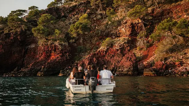 Estérel coast boat trips from Cannes and Saint-Raphaël